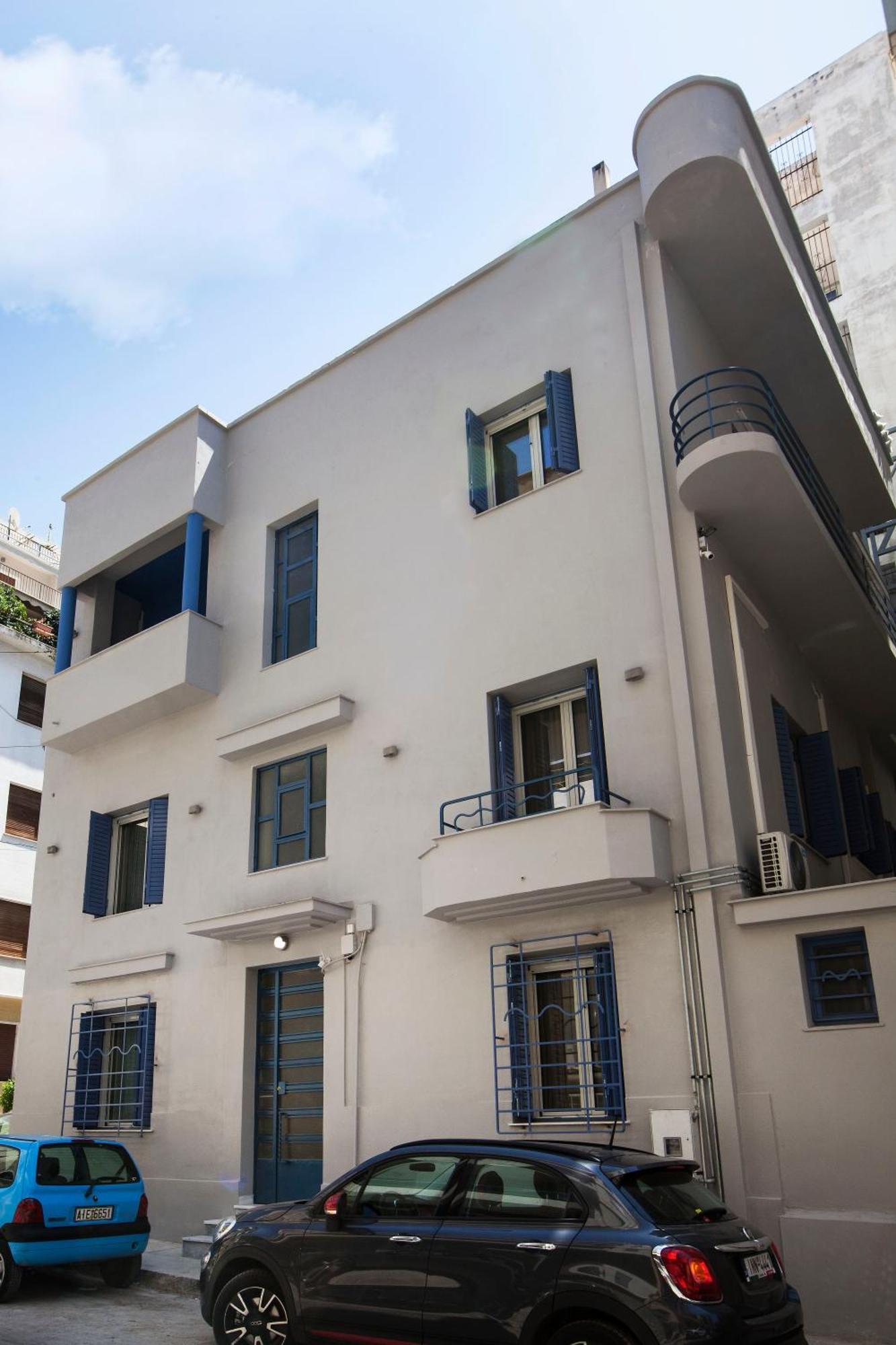 Bentzi...Boutique Apartment 1, Classic Double With Kitchenette, 2 Guests Athena Bagian luar foto